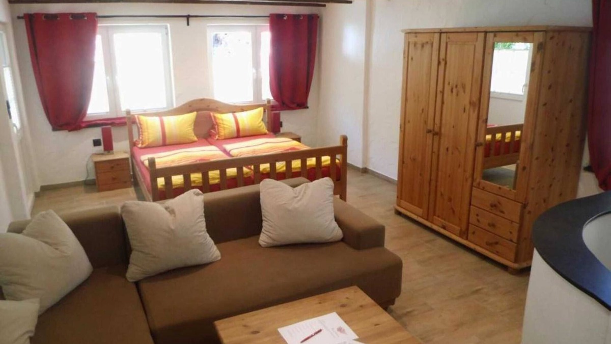 Arnsberg Bed & Breakfast | Familienzimmer - Pension Waldsauna
