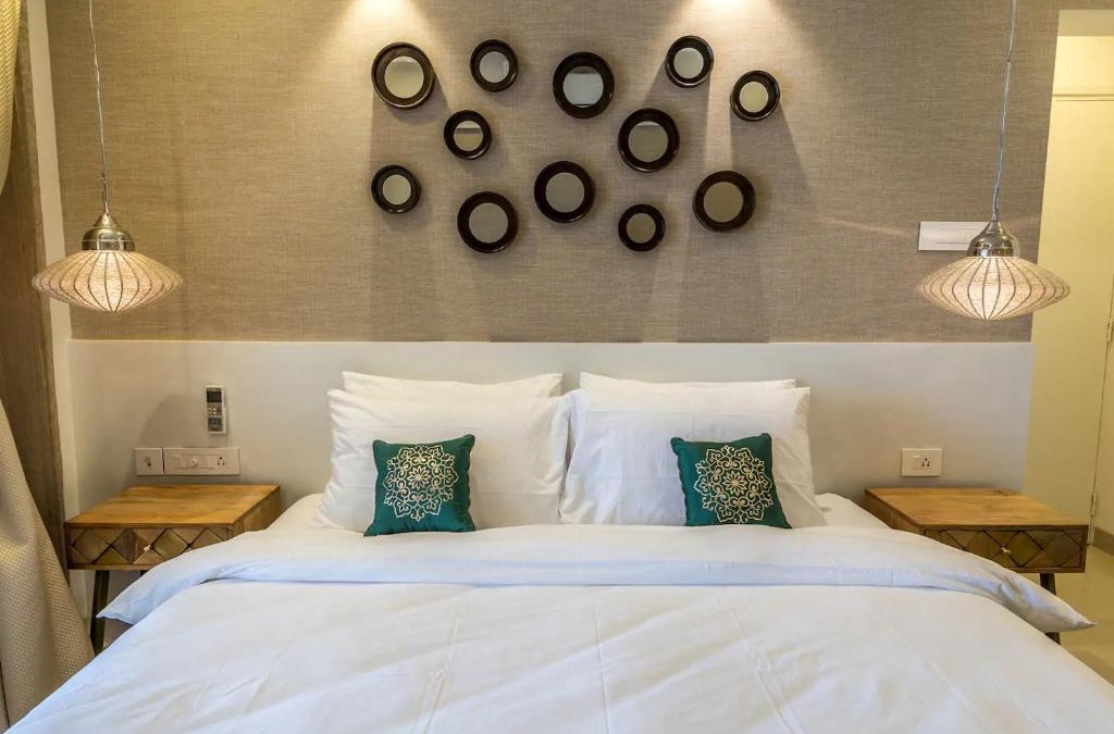 Pune Apartment | Families & Corporates 3-Bed Apt, Fashion Res, Pune