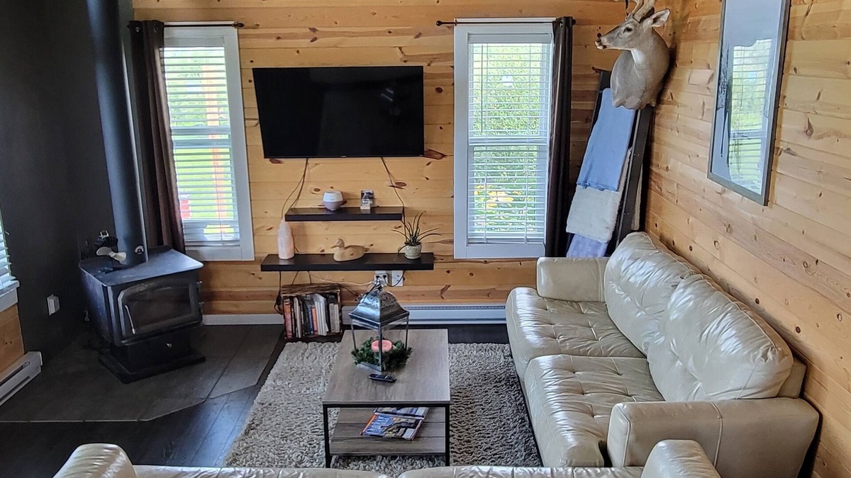West Central Saskatchewan Cabin | Families, Hunters, Snowmobilers and Outdoor Lovers!