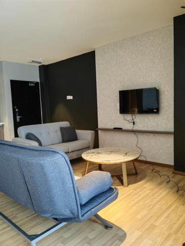 Ayer Keroh Apartment | family 1 bed room apartment