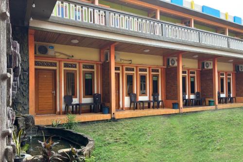 Cipatujah Hotel | Family 24 Hotel near Pantai Cipatujah