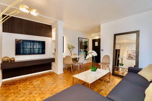 Necker Apartment | Family 3 BDR near St Germain