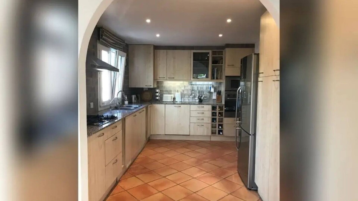 Trebeluger Villa | Family 3 Bedroom Villa in Trebelúger with private garden and pool