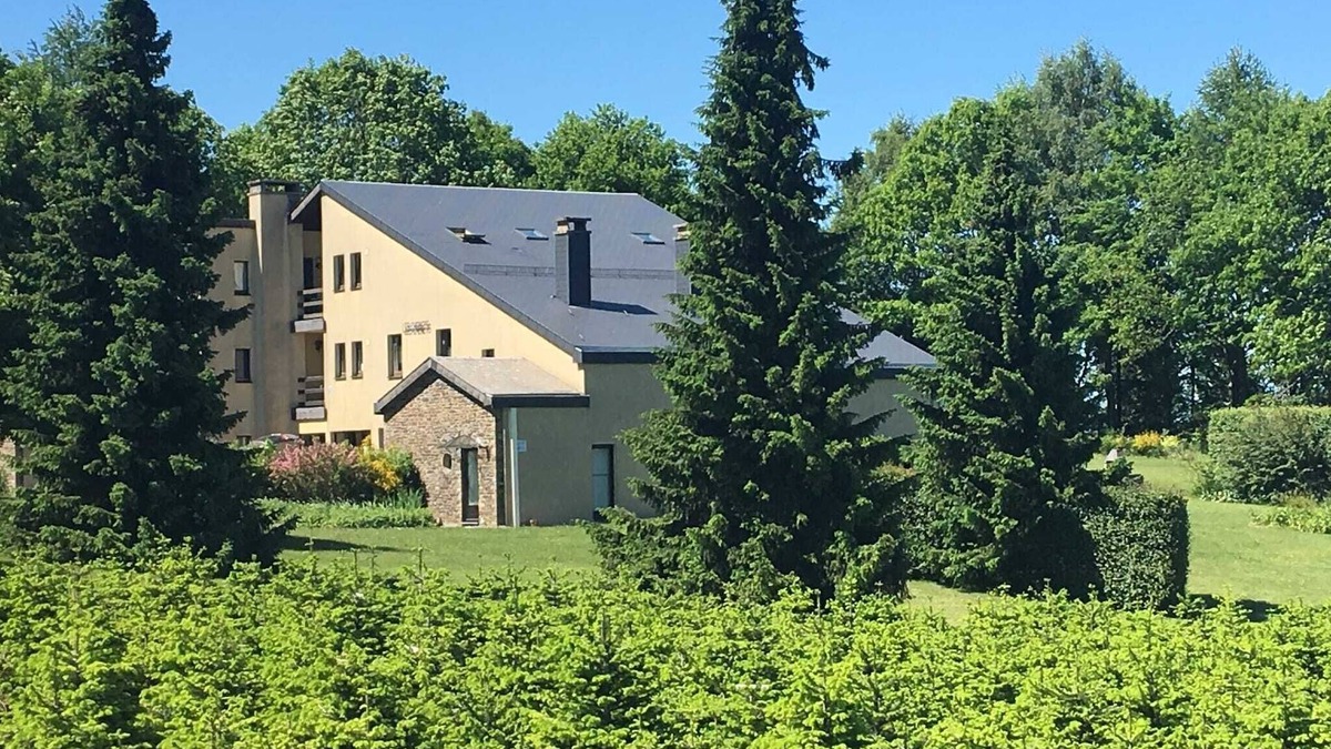 Gros-Fays Apartment | Family Apartment; Bouillon and Semois River