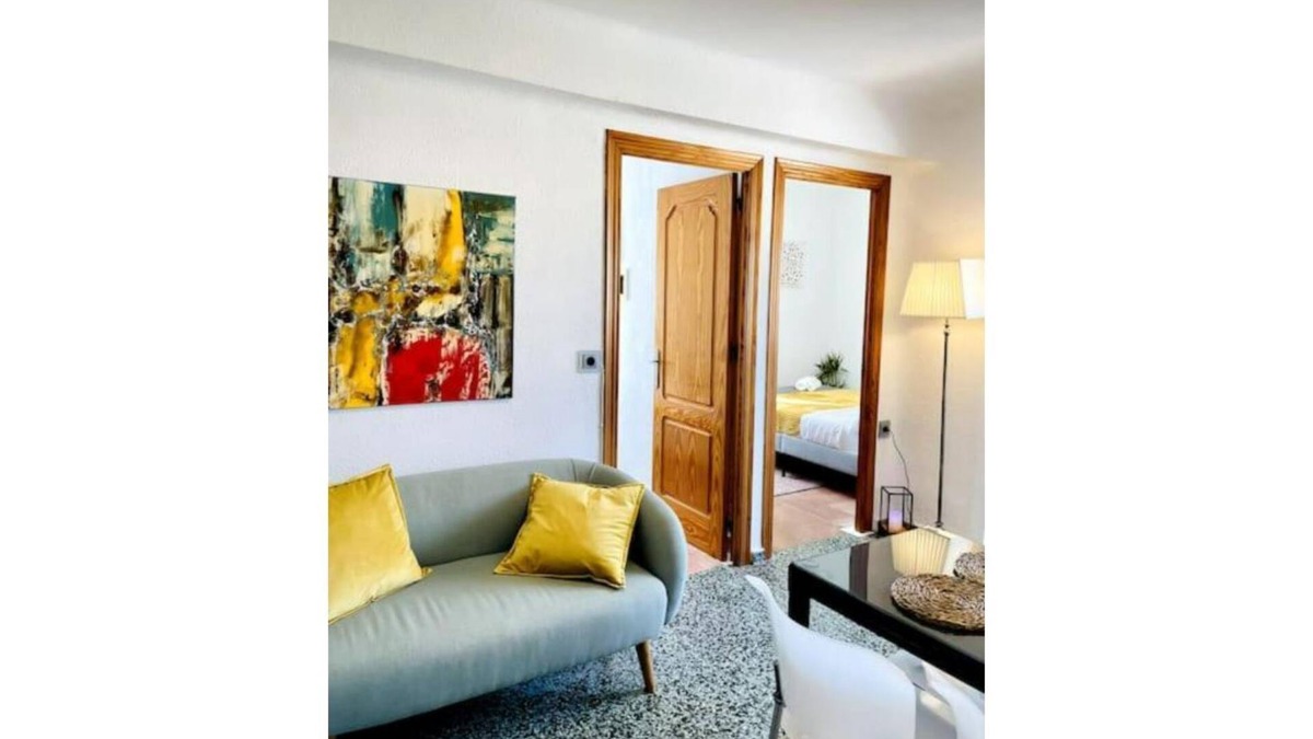 Carretera de Cadiz Apartment | Family apartment for four