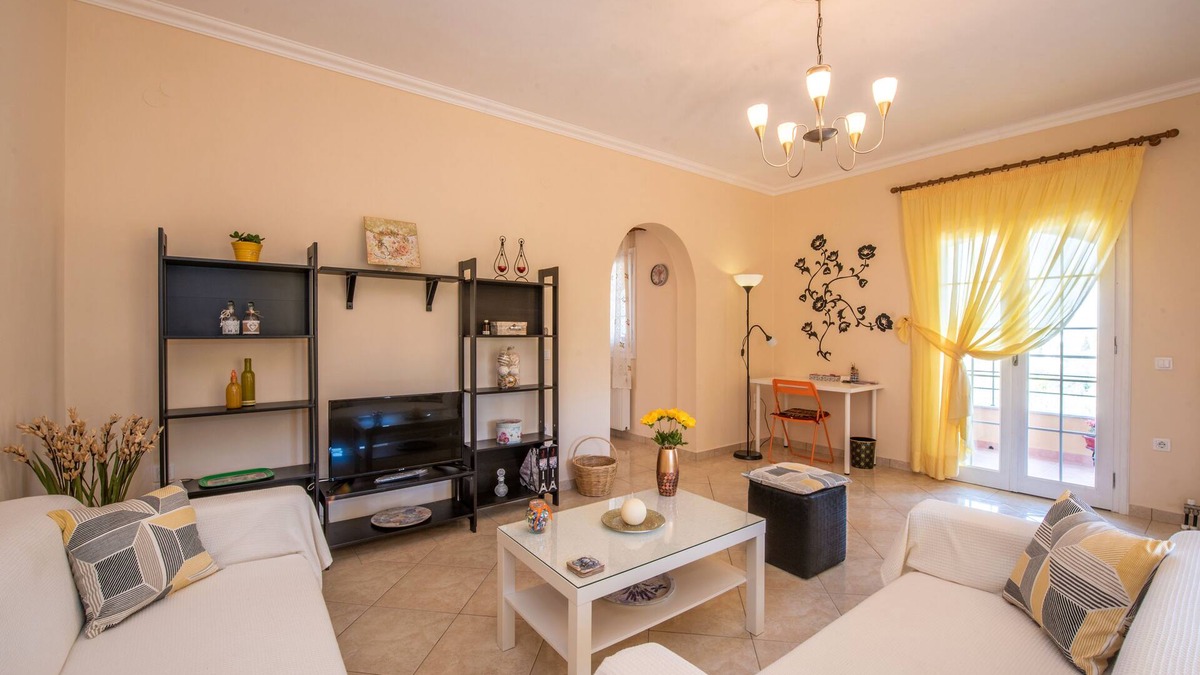 Kontokali Apartment | Family apartment with balcony & great views with shared swimming pool
