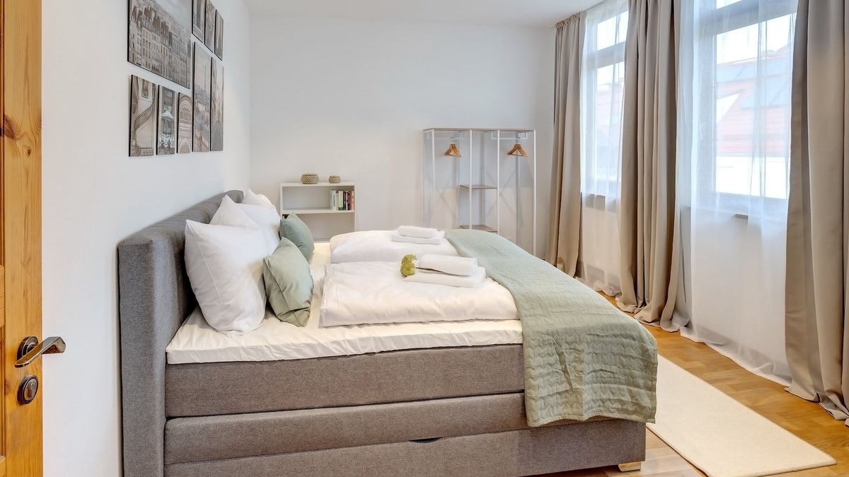 Oberhausen Apartment | Family apartment with foosball table and parking space