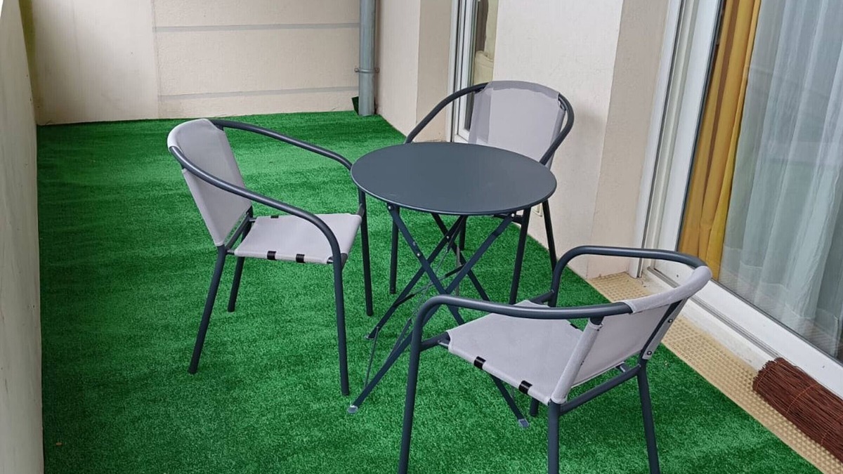 Publier Apartment | Family apartment with pool, wifi, and parking