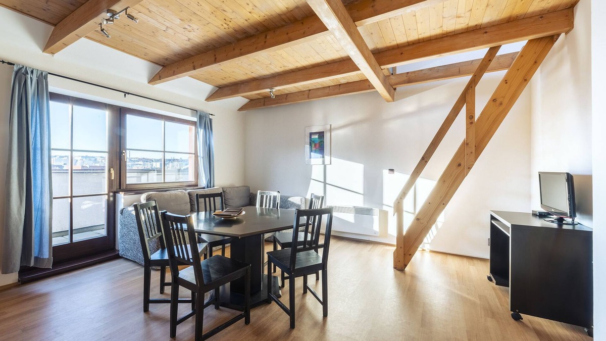 Brevnov Apartment | Family Apartments Praha 6