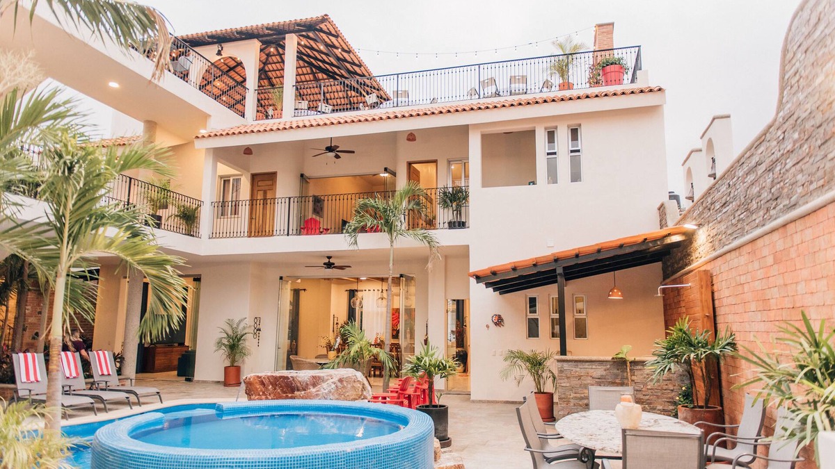 Lazaro Cardenas Villa | Family-approved, beautiful view, vacation home! Kids Welcome