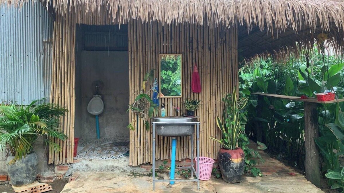 Banan House | Family Batcave Homestay