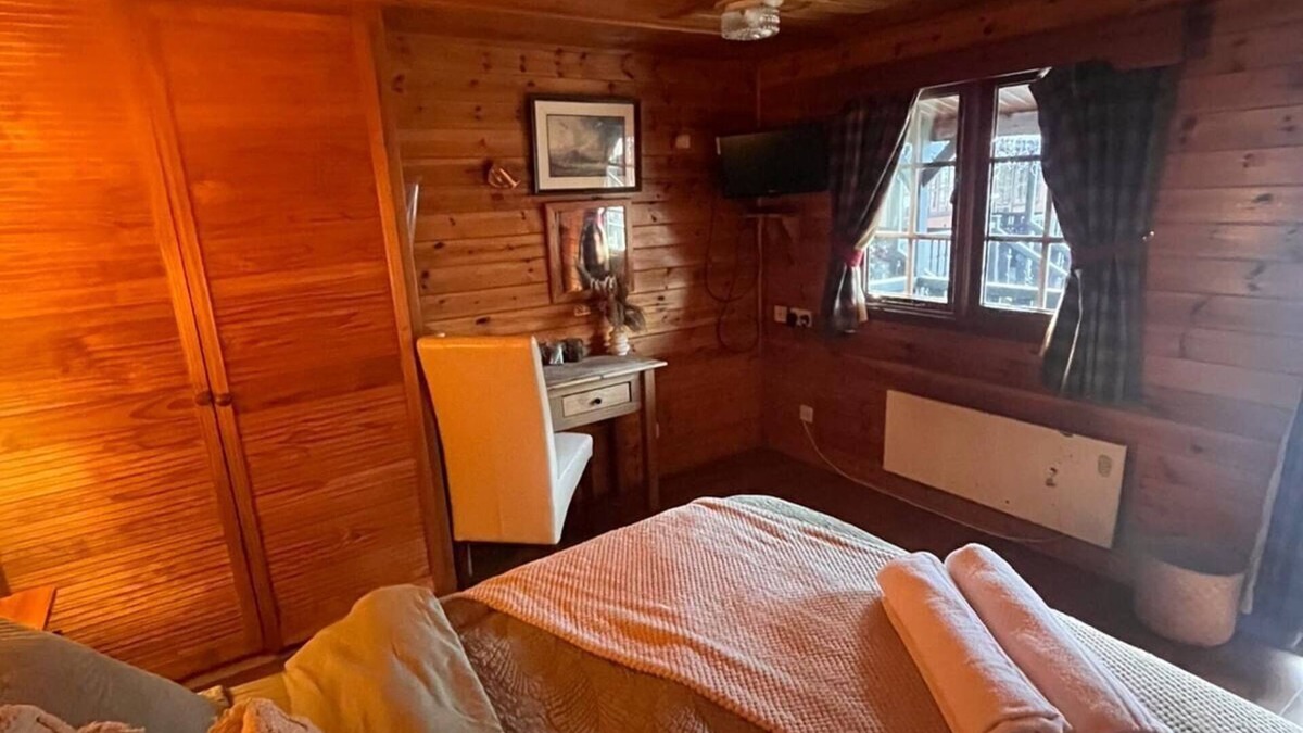 Crianlarich Cabin | Family Cabin Ben Morecrianlarich, West Highland
