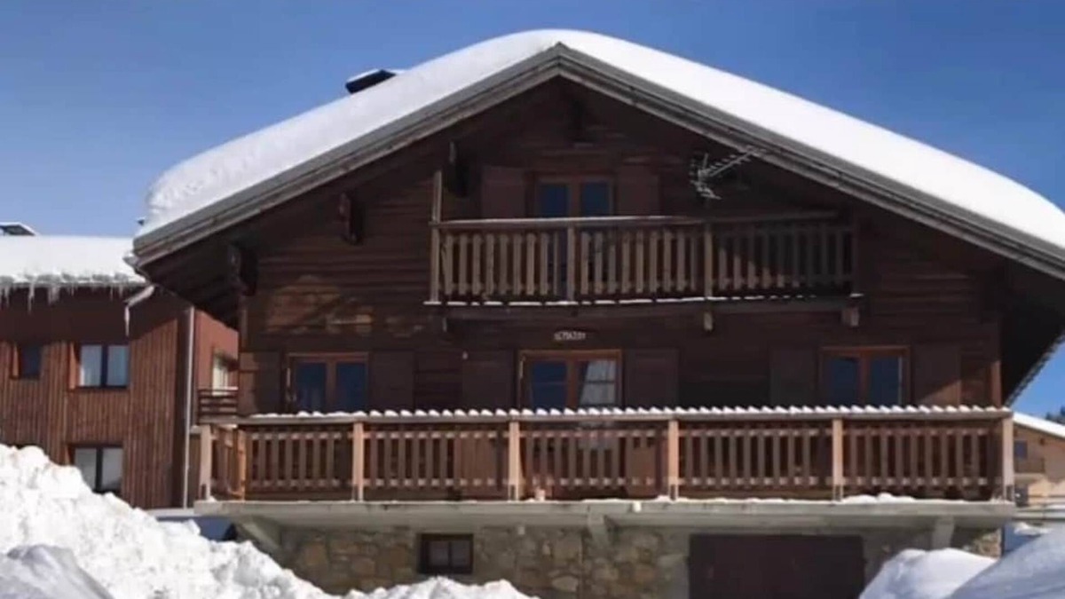 Cohennoz Ski Chalet | FAMILY CHALET AT THE FOOT OF THE SLOPES AND SHOPS