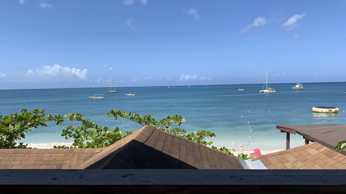 Negril Villa | Family Comfort in Jamaica - Enjoy 7 miles of White Sand Beach! by RedAwning