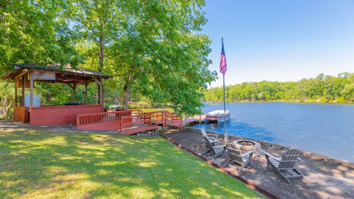 Leesville House | Family Compound Getaway on Lake Murray | Leesville