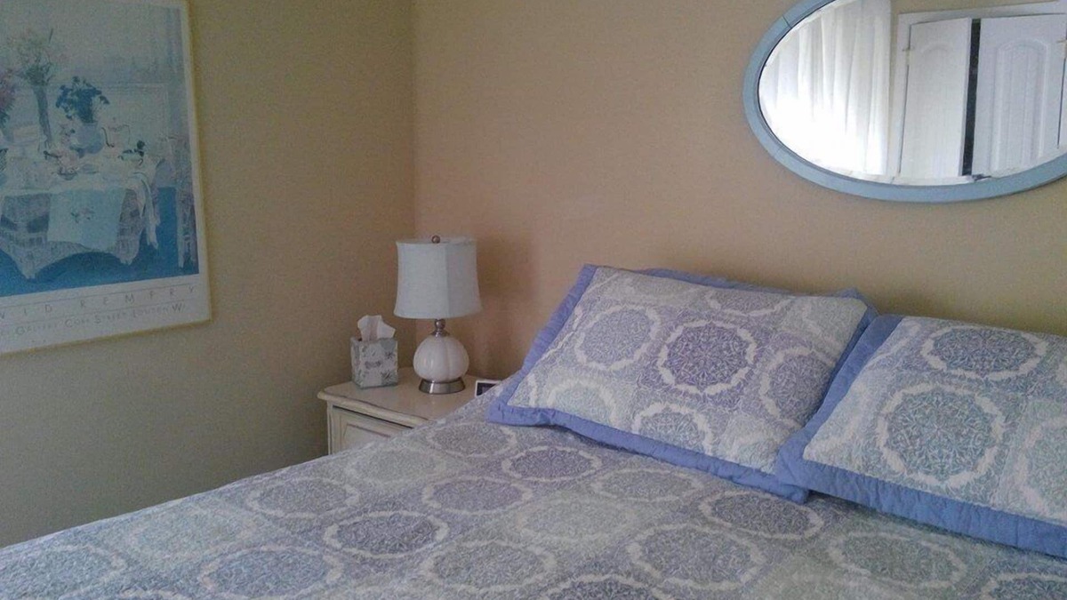 Kennebunkport Condo | Family condo for up to 4, lovingly managed by owner.