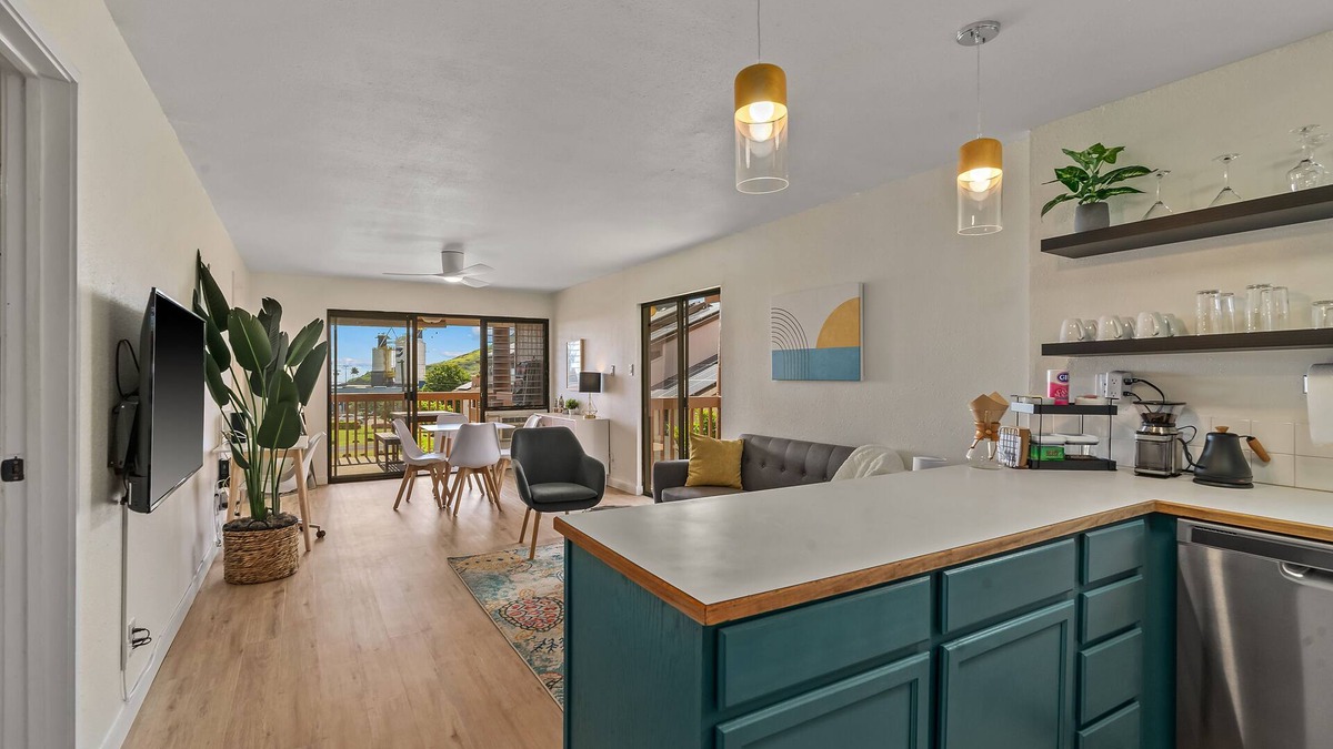 Nawiliwili Condo | Family Condo with Queen Beds & Ocean Views from 3 Lanais!