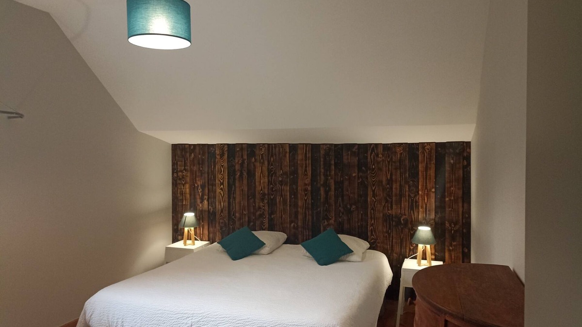Lafarre House | Family cottage sleeps 5 Pampus