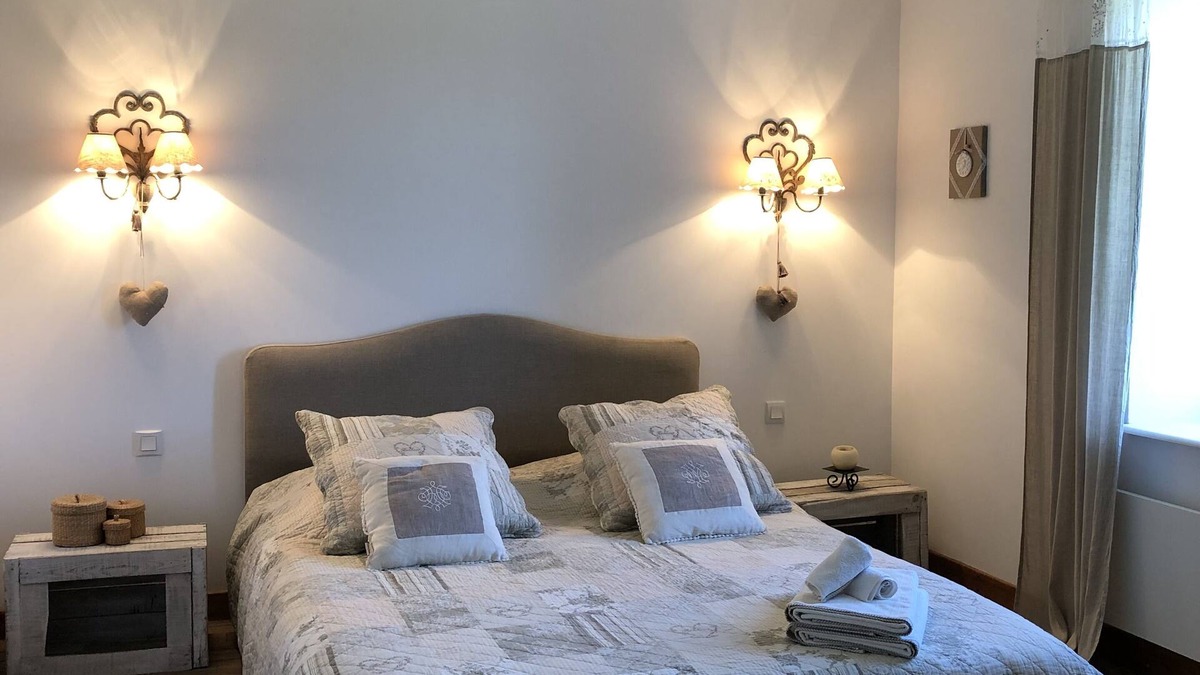 Lachaux House | Family Country House