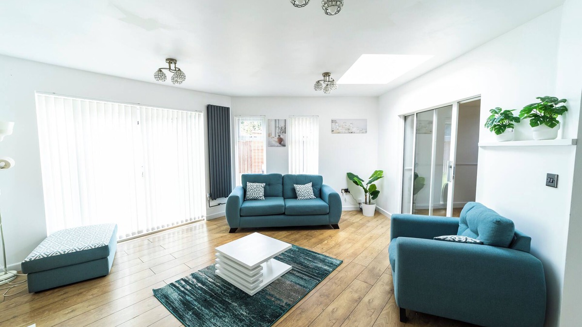 Oadby House | Family Delight Oadby