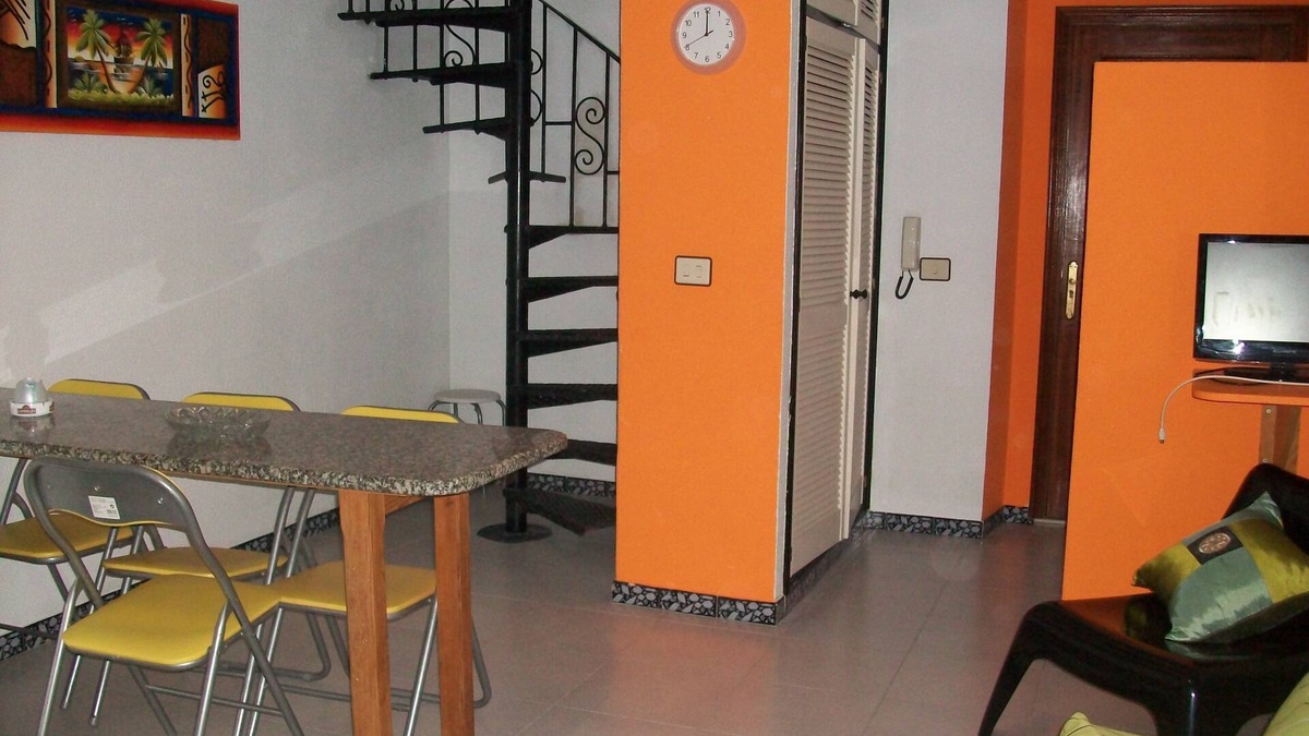 Salcidos Apartment | FAMILY DUPLEX APARTMENT IN PRIVATE ROOM