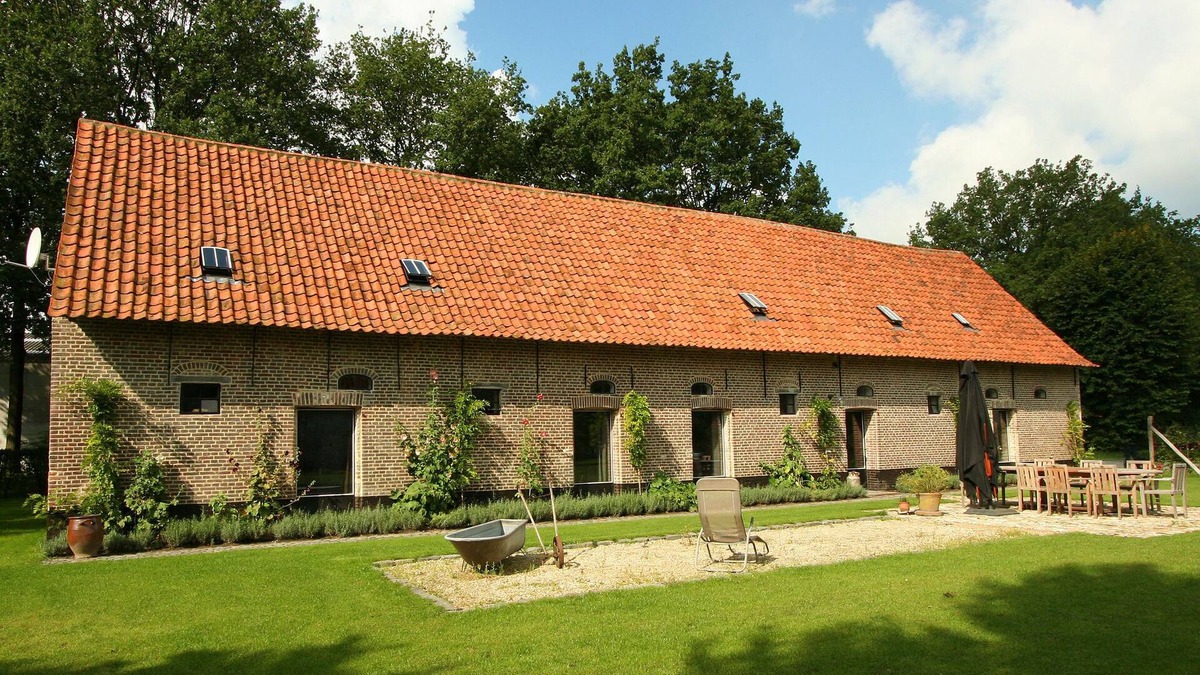 Beernem House | Family Farmhouse with Sauna