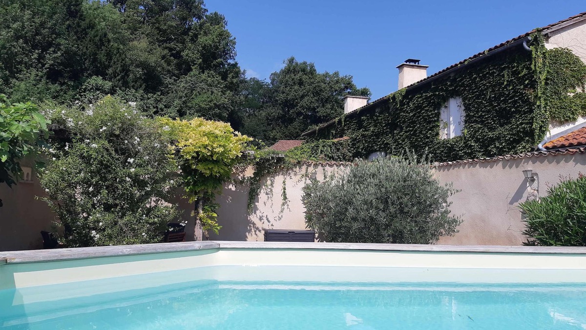Festalemps House | Family break in Perigord, swimming pool and green tourism