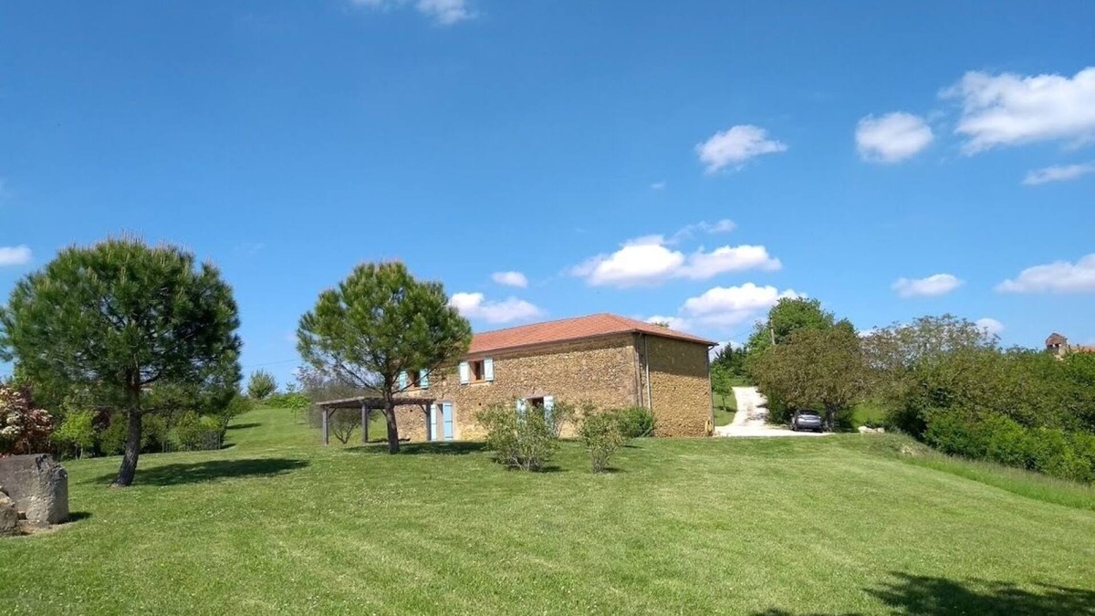 Miramont-d'Astarac Other | Family friendly house with private heated pool and panoramic views of the Gers.
