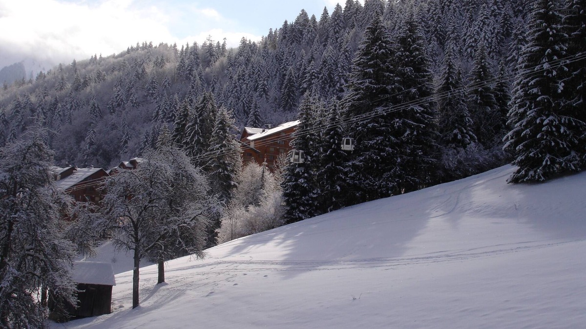 Saint-Jean-dʼAulps Apartment | Family Friendly Apartment with Balcony and Stunning Mountain Views