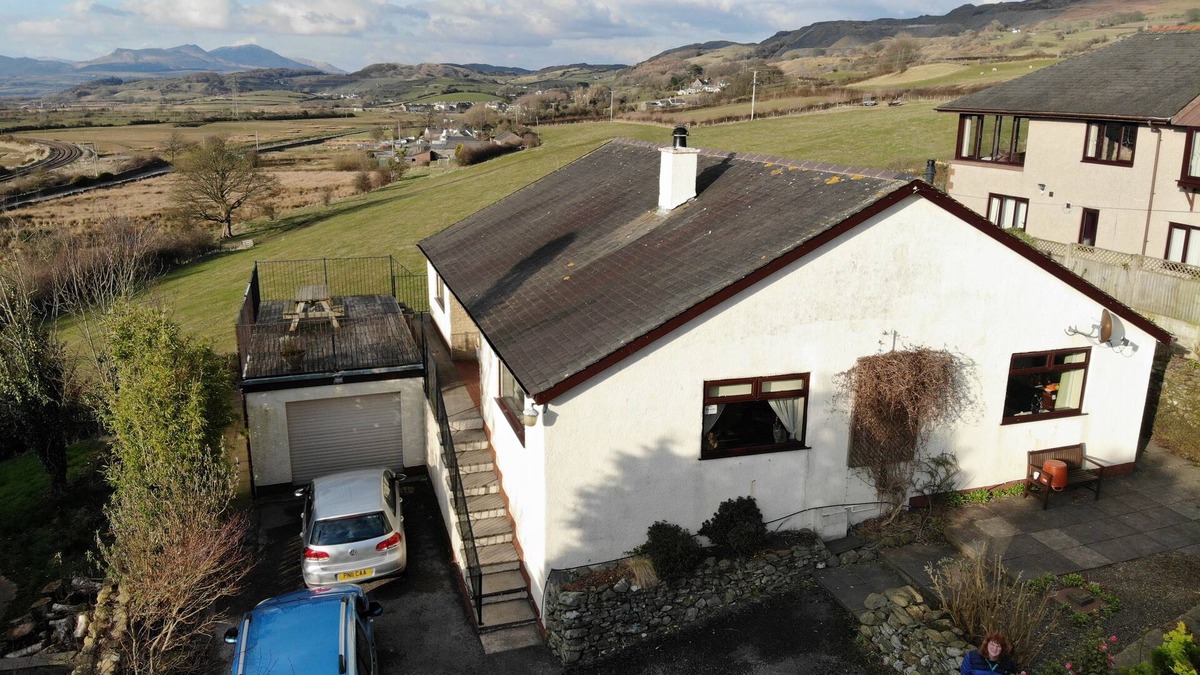 Kirkby-in-Furness House | Family friendly bungalow, peaceful location, superb views