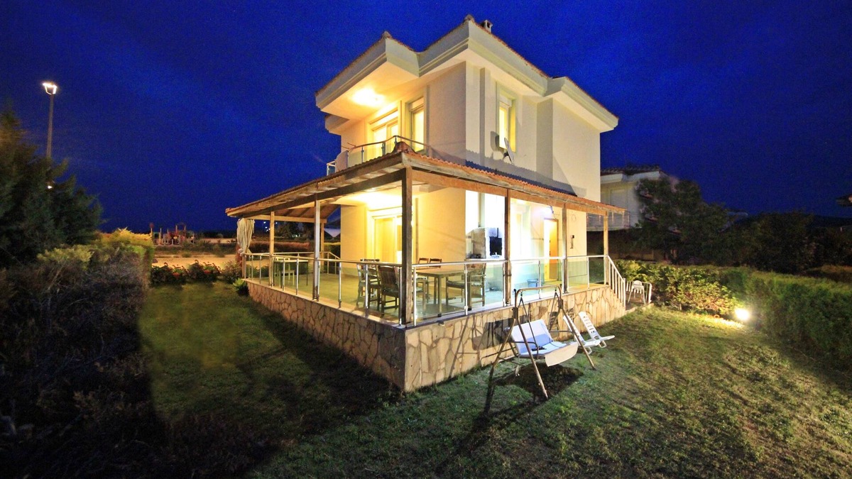 Cesme Villa | Family Friend Villa Pool 3b 1 Alacati Cesme
