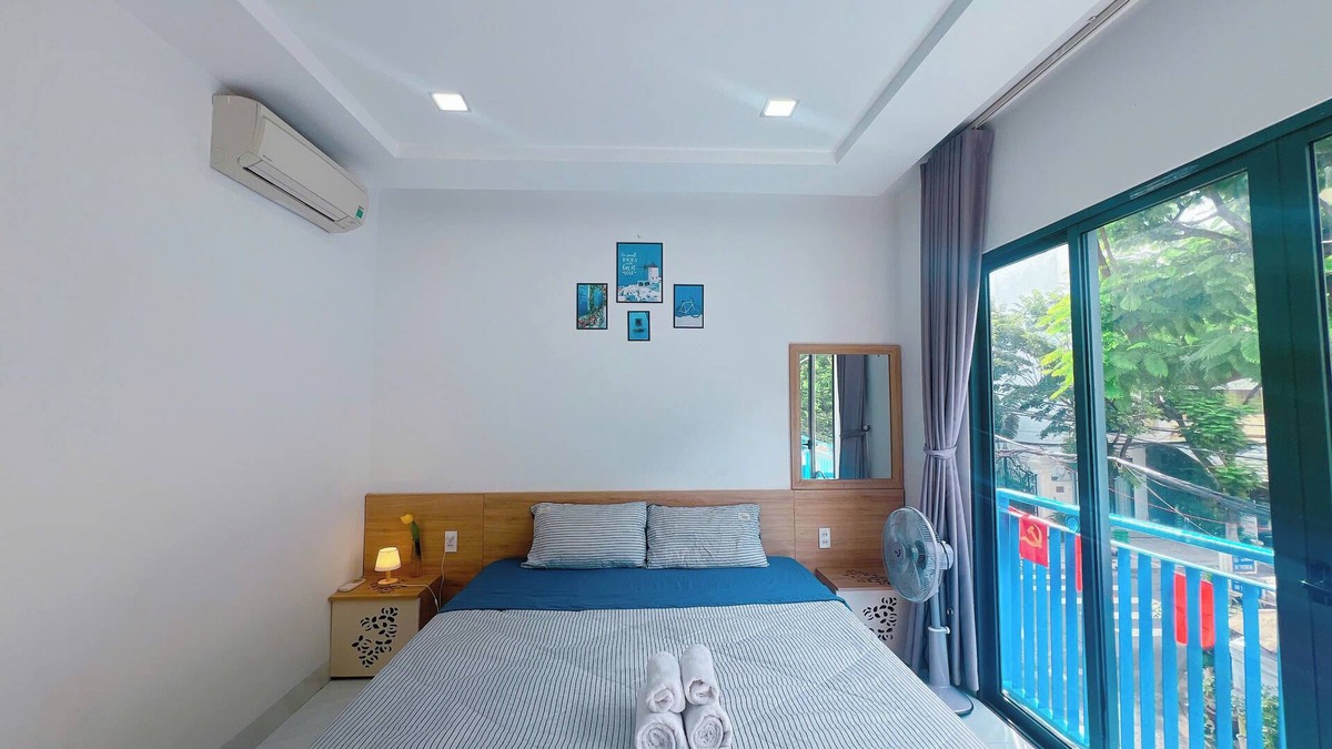 Ngu Hanh Son Apartment | Family-friendly - 2 BR - Full Kitchen