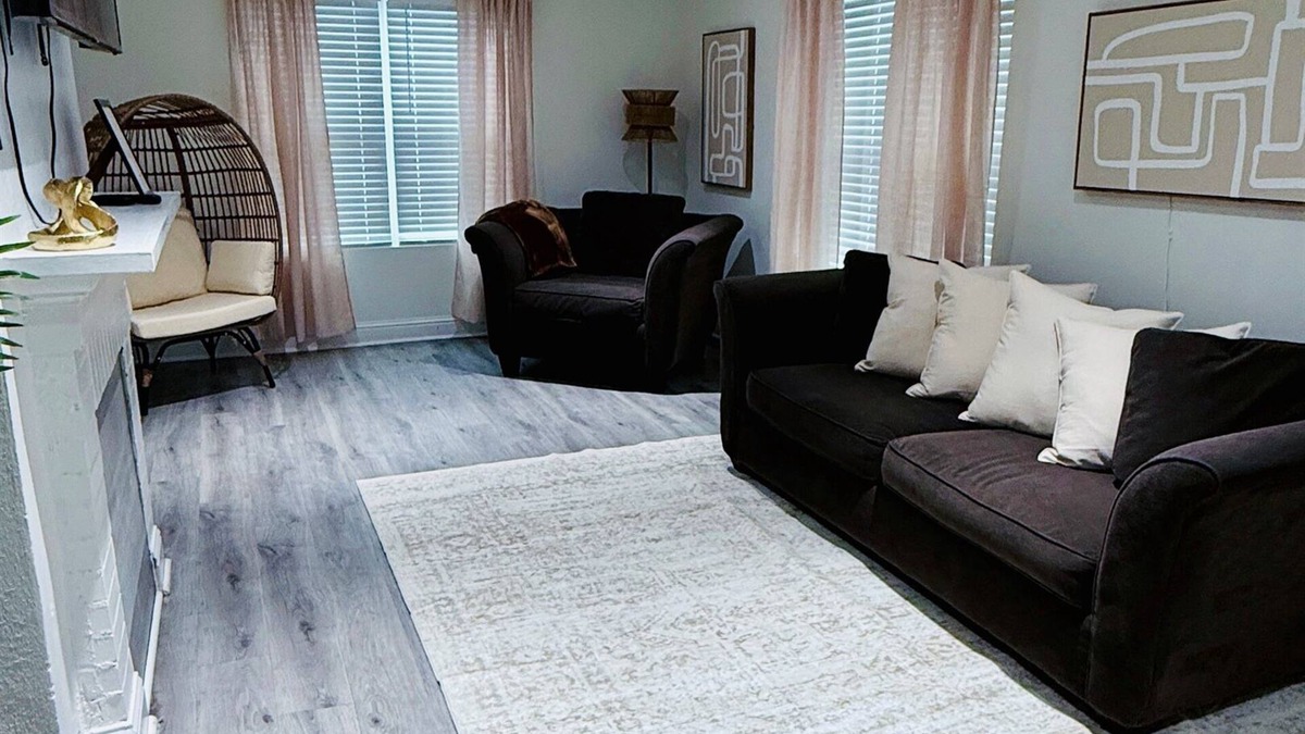 Atlanta House | Family-Friendly 2BR Bungalow | Falcons Concerts Pool Access | Botel