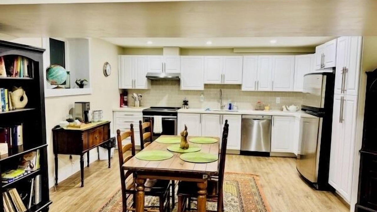 Cobourg Apartment | Family-Friendly 2BR Near Lake & Downtown