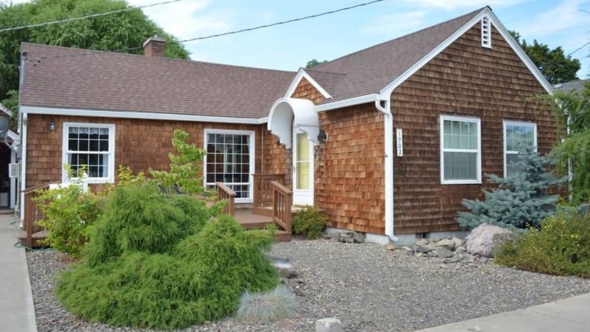 La Grande House | Family-Friendly 3-Bedroom House, Close to Downtown and EOU!