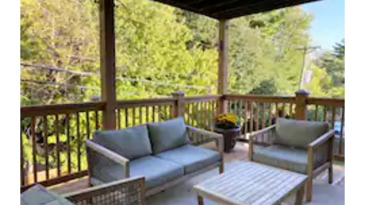 Clayton House | Family friendly 3-bedroom condo in Clayton