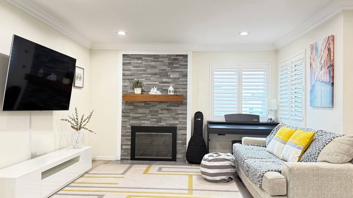 Westminster House | Family-Friendly 4BR House – Near Disney, Lil Saigon, Knott’s & South Coast Plaza