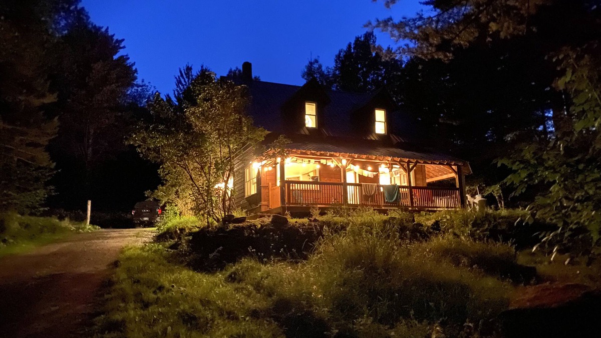 Wolcott Cabin | Family-friendly adventure seekers paradise by Lake Elmore