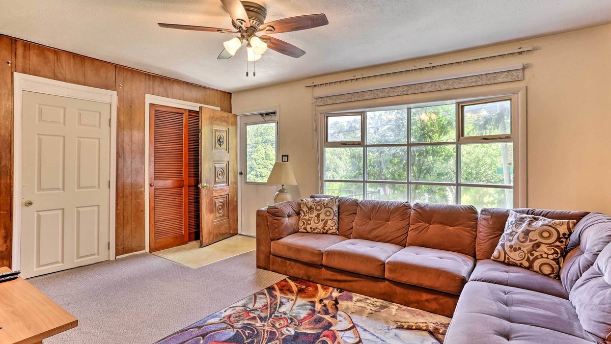 Allentown House | Family-Friendly Allentown Abode w/Backyard!