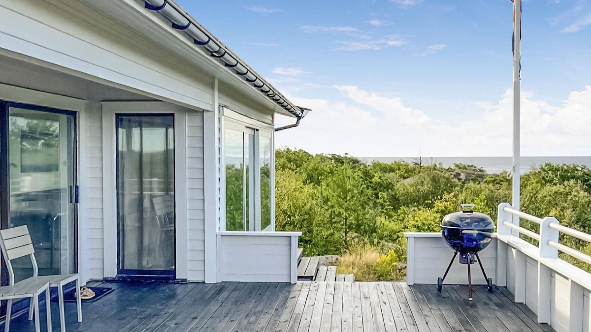 Larvik House | Family-friendly and bright vacation home with sea view.