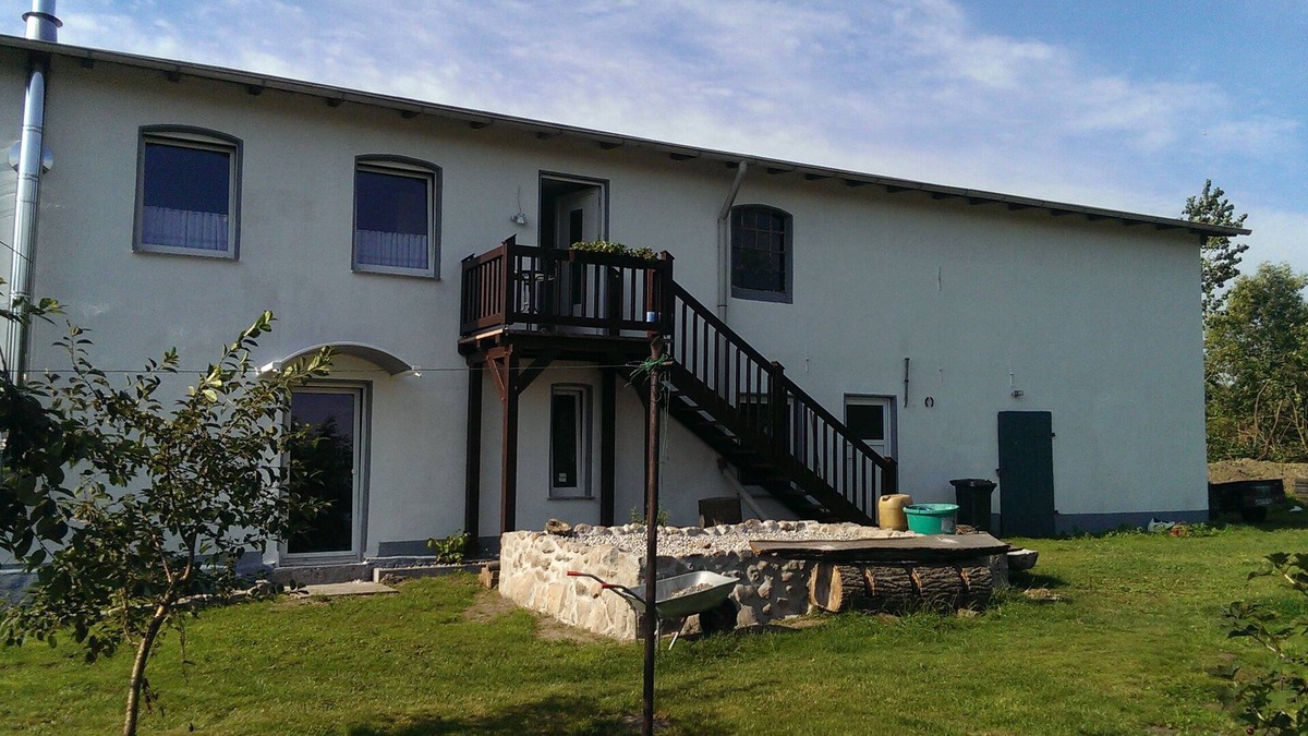 Vorland Apartment | family-friendly apartment 'Stonecrop' - Country Holidays - Pets welcome!