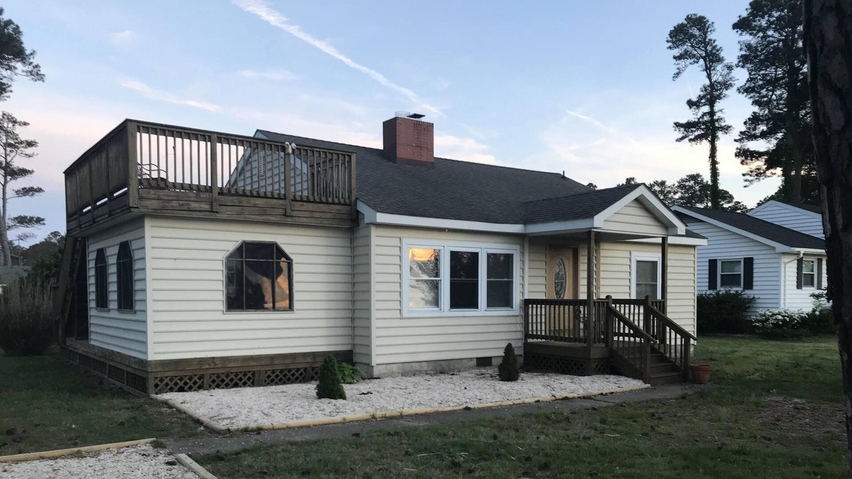 Onancock Cottage | Family-Friendly Bay View Home With Private Beach