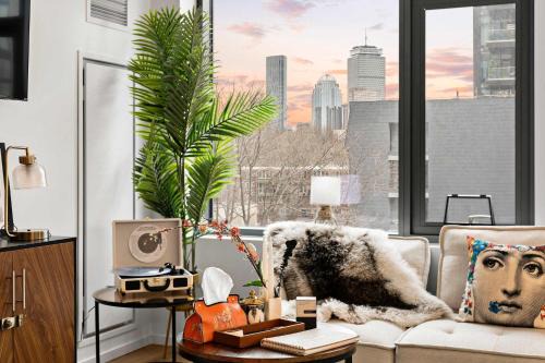 East Cambridge Apartment | Family Friendly Boston Suite