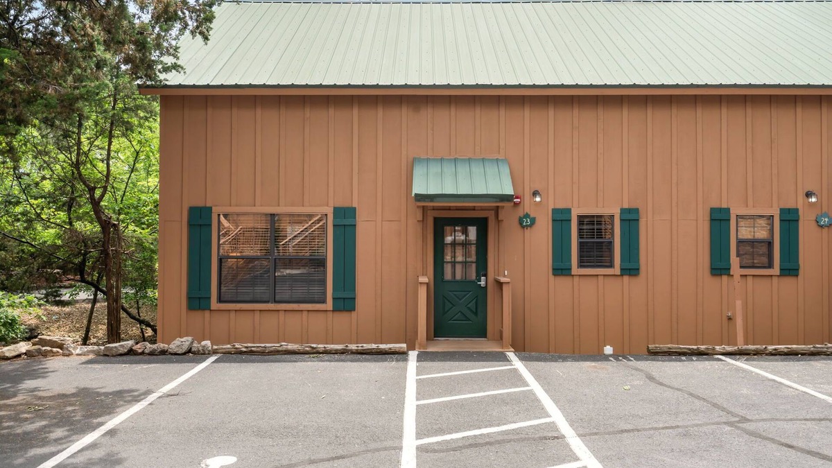 Branson Cabin | Family-Friendly Branson Cabin Stay