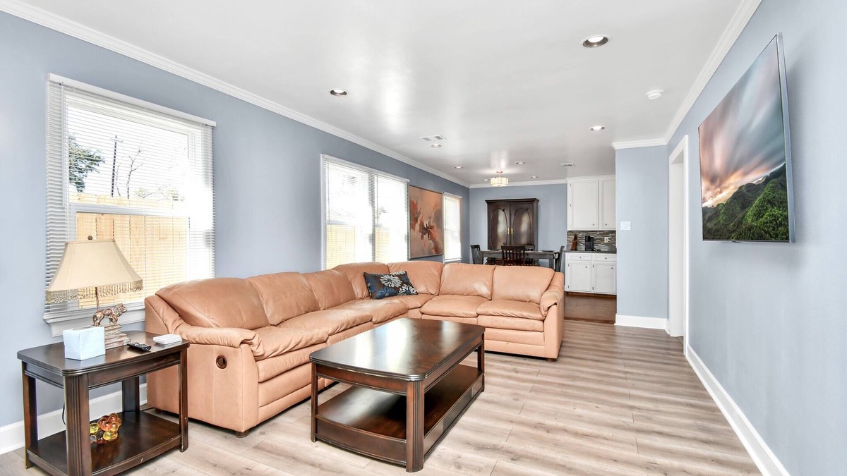 Riverside Terrace House | Family Friendly - Clean & Spacious, Near Downtown NRG/Med CTR