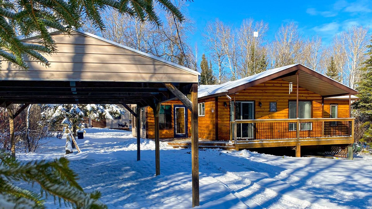 Traverse Bay Cottage | Family friendly Cottage with Game Room and 2 decks