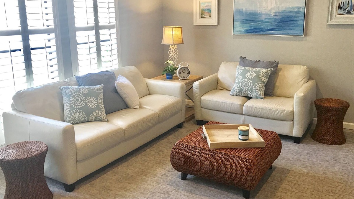 Fire Mountain House | Family Friendly Coastal Living; BBQ, Hot Tub, close to Legoland