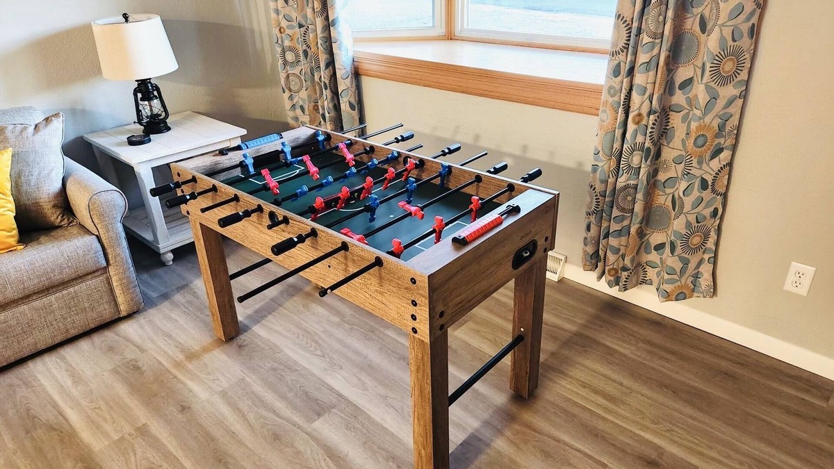 Colby House | Family-Friendly Colby Home-WIFI and Foosball