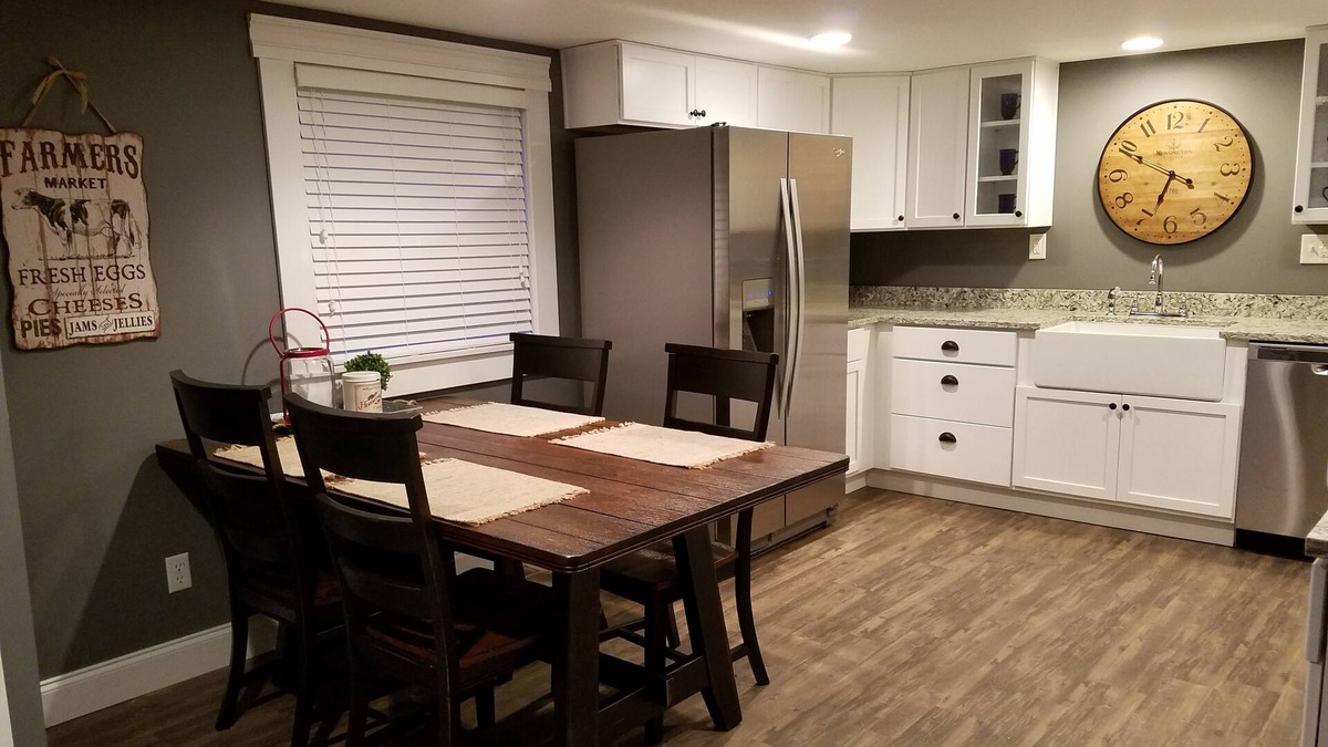 Buffalo House | Family Friendly completely remodeled secluded vacation spot near Lake Shafer
