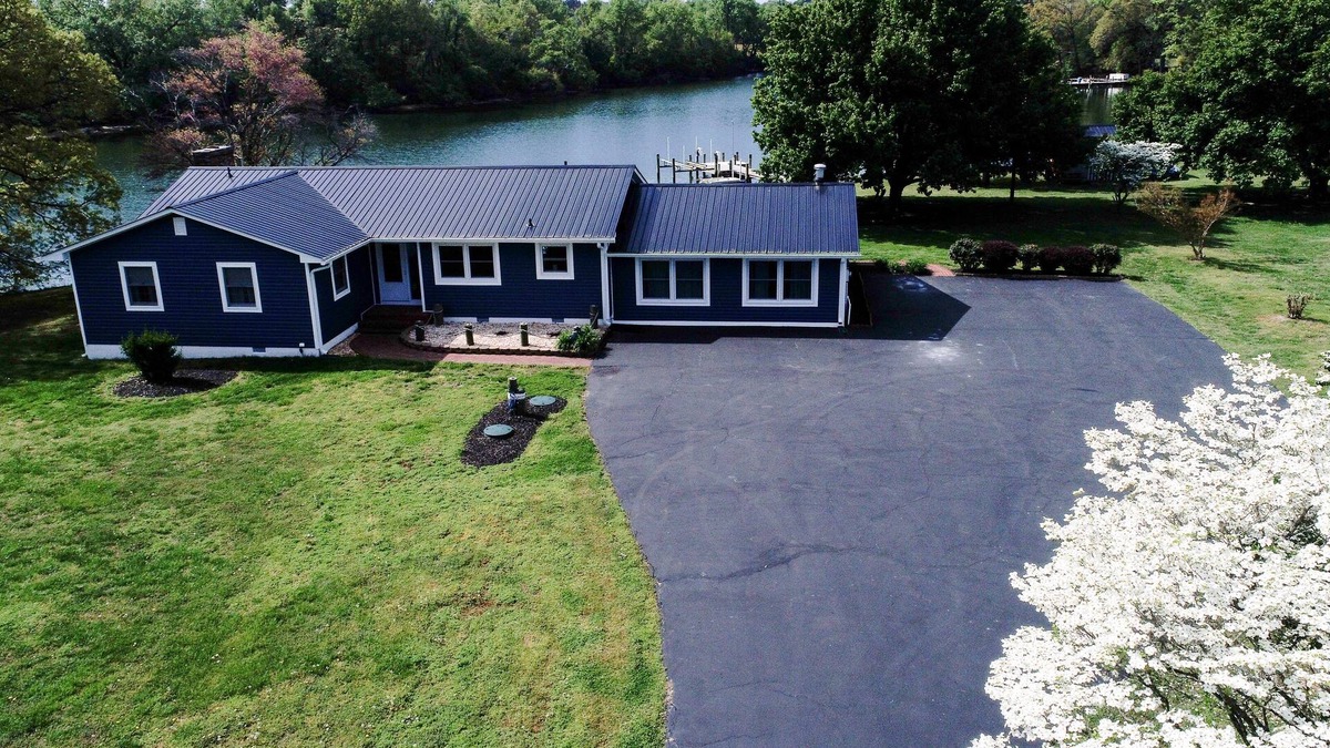 Point Lookout House | *FAMILY FRIENDLY CREEKSIDE GETAWAY - HIDEAWAY AND ENJOY THE FAMILY MOMENTS*